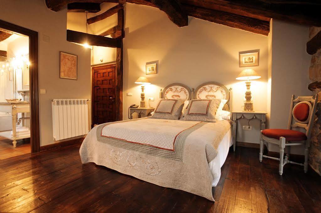 Hotel Casona De Quintana Quintana  エクステリア 写真